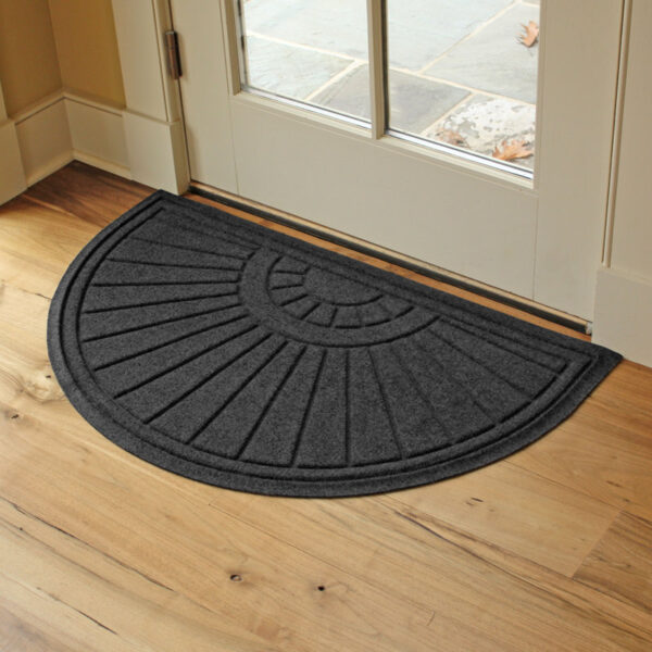 Thorold 39 in. x 24 in. Non-Slip Outdoor Door Mat - Image 2