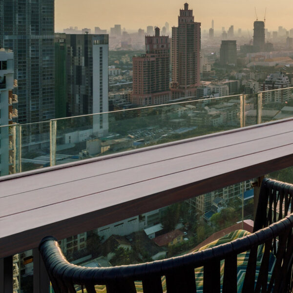 Willowridge Metal Outdoor Bar Table - Image 3